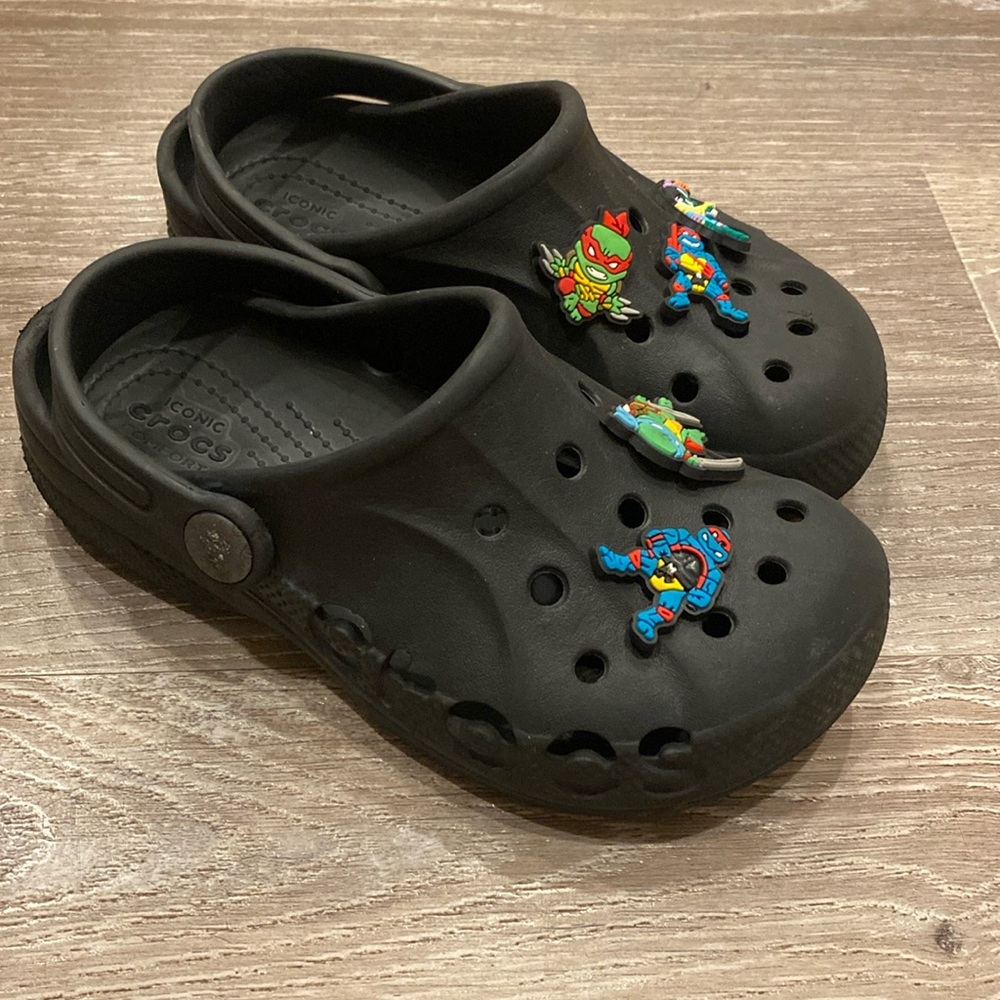 Crocs Kids Black size 12 Ninja Turtle charms